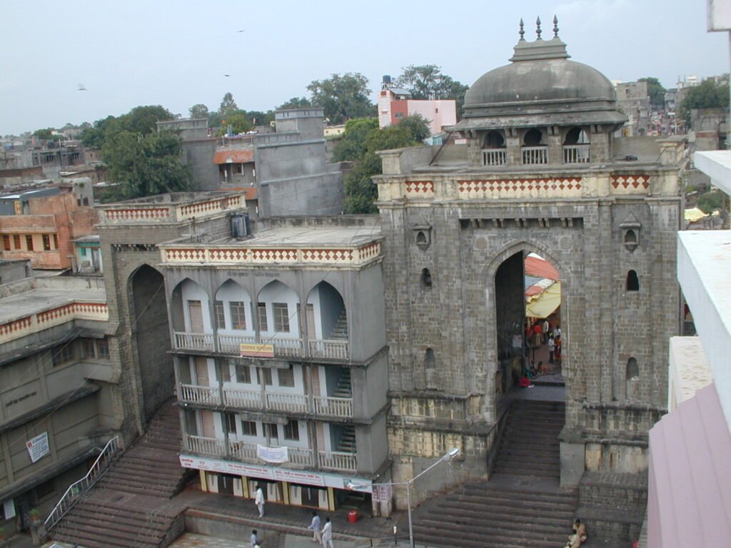 hyderabad to tuljapur cab